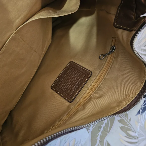 Coach Chelsie Pebbled Leather Shoulder Bag in Brown - Picture 8 of 9